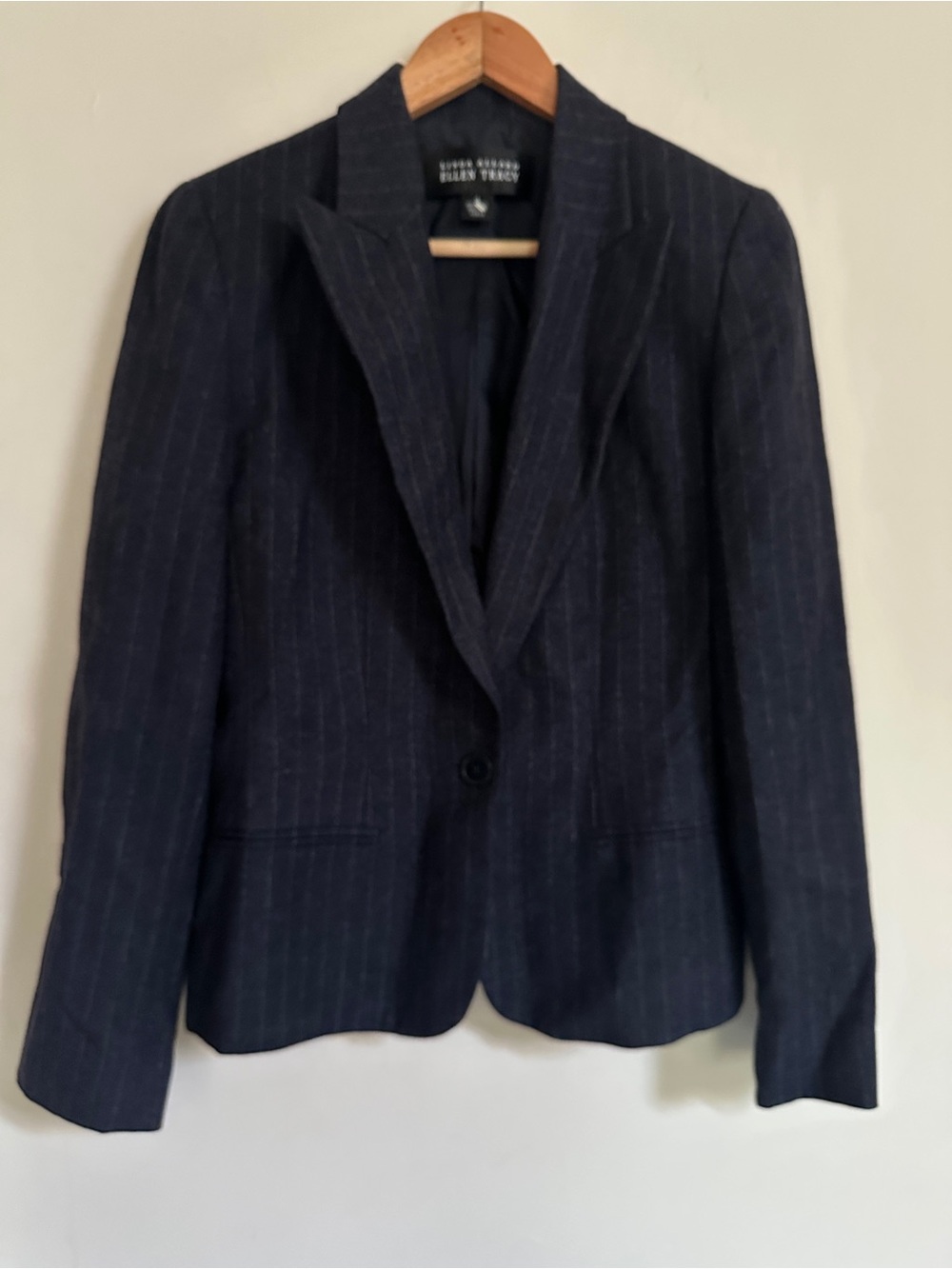 Ellen Tracy Navy Pinstripe Wool Blazer